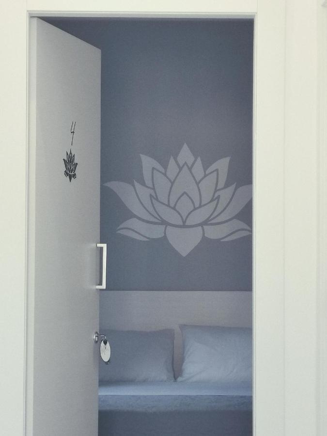Fiore Di Loto Rooms Каріні Екстер'єр фото